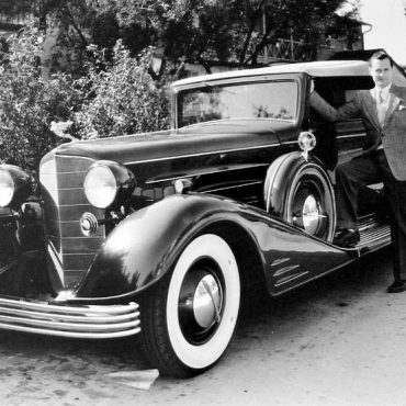 Cadillac 1933