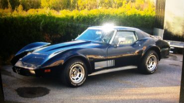 Vital Barriault_Corvette Stingray 1976