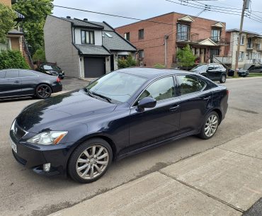 Lexus 250 AWD 2008
